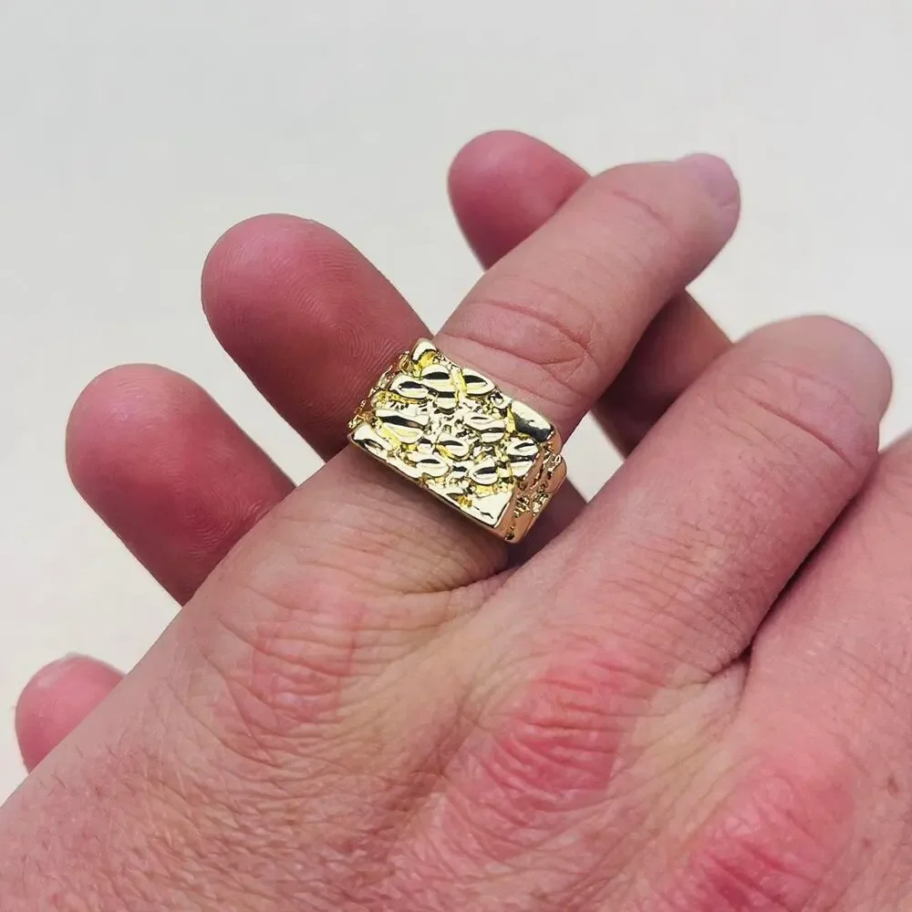 y2k 2000s vintage gold foil ring